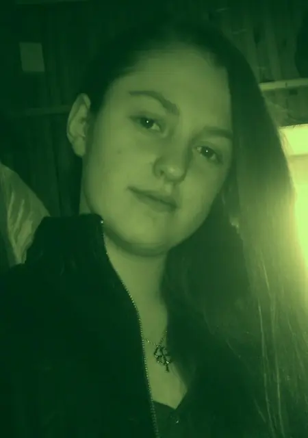 Надежда из Городца, мне 18, познакомлюсь для общения