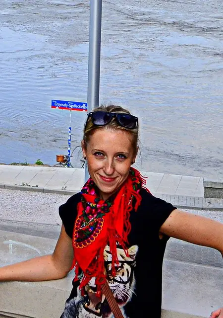 Алиса из Михайловска, ищу на сайте общение