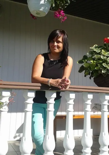 Я Илона, 22, знакомлюсь для постоянных отношений в Красноуральске