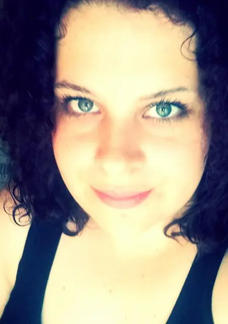 Я Алиса, 18, знакомлюсь для постоянных отношений в Аниве