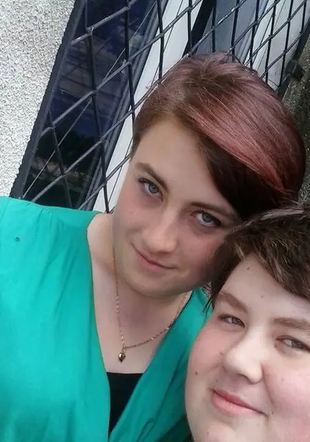 Эльвира из Чудова, мне 18, познакомлюсь для дружбы