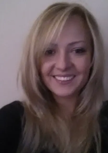 Я Надежда, 25, из Брянска, ищу знакомство для постоянных отношений