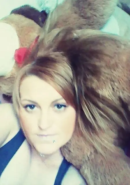 Я Снежана, 26, знакомлюсь для вирта в Новокузнецке