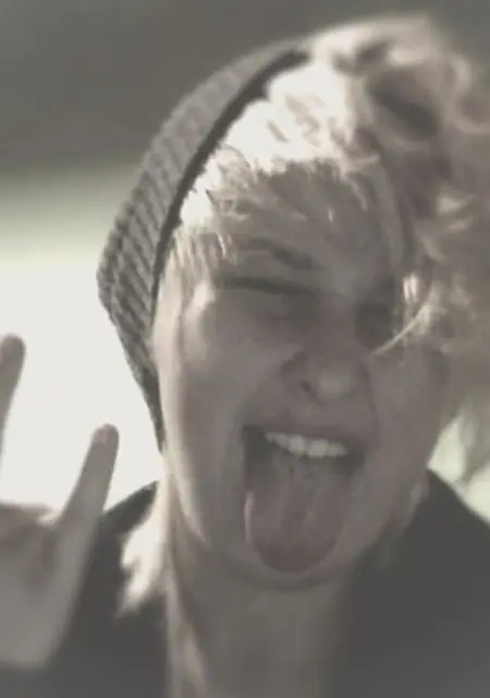 Кристина из Тамбова, ищу на сайте общение