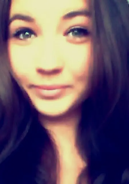 Яна из Строителя, ищу на сайте постоянные отношения