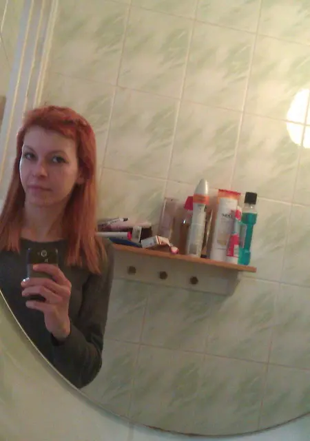 Надежда из Гурьевска, мне 24, познакомлюсь на одну ночь