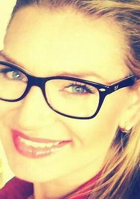 Лидия из Петровска, мне 27, познакомлюсь для общения