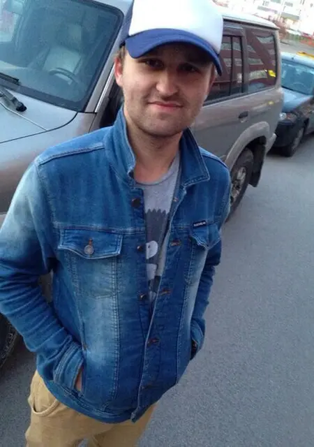 Дмитрий из Колпина, мне 36, познакомлюсь без обязательств