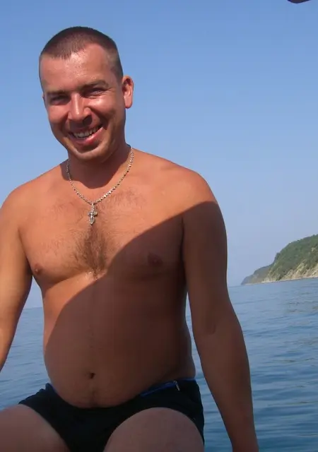 Дмитрий из Невинномысска, ищу на сайте знакомства на одну ночь