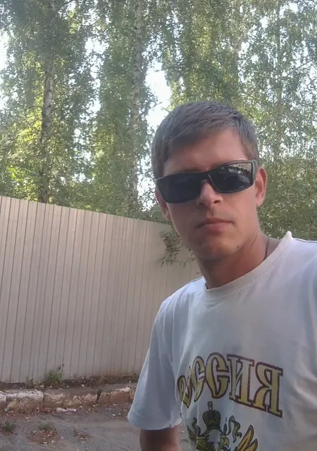 Aleksandr из Серпухова, мне 39, познакомлюсь на одну ночь