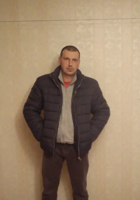 Я Макс, 47, из Бийска, ищу знакомства на одну ночь