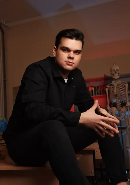 Я Савелий, 18, из Пушкина, ищу знакомство для общения