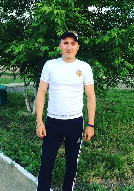 Вячеслав из Усолья-Сибирского, мне 33, познакомлюсь для общения