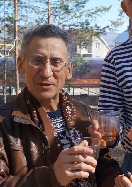 Марс из Бугульмы, мне 67, познакомлюсь без обязательств