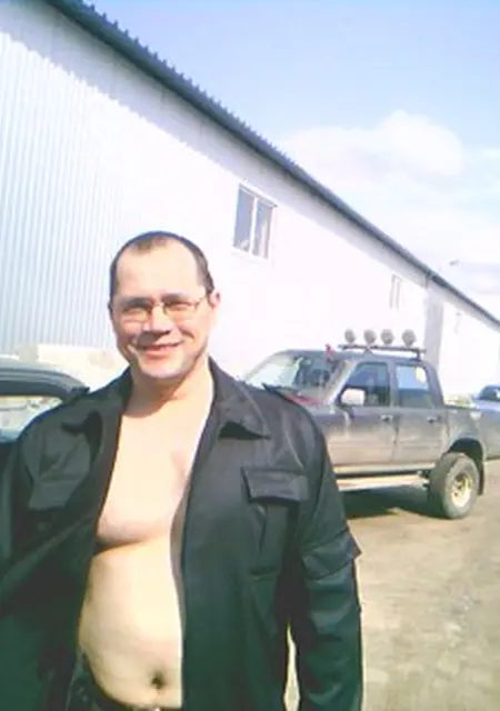 Александр из Калуги, ищу на сайте знакомства на одну ночь