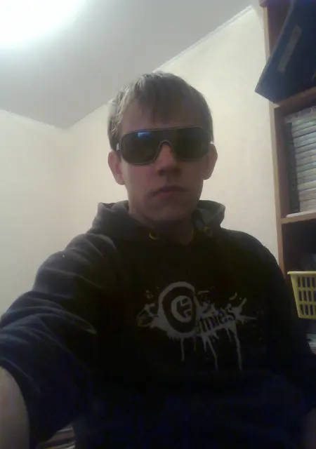 Андрей из Омска, мне 31, познакомлюсь на одну ночь