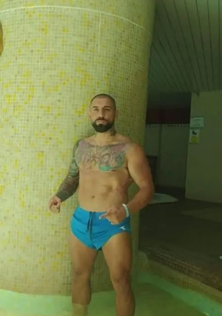 Я Manuel, 40, знакомлюсь в Мадриде