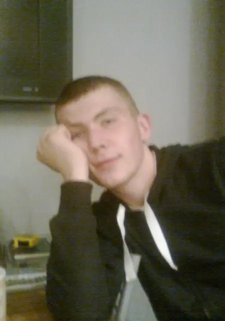 Я Slava, 32, из Моршанска, ищу знакомство для постоянных отношений