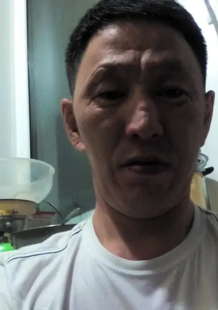 Роман из Якутска, мне 51, познакомлюсь на одну ночь