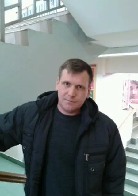 Я Сергей, 51, из Дмитрова, ищу знакомства на одну ночь