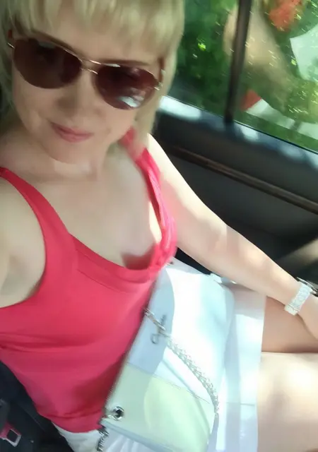 Veronica из Новосибирска, мне 40, познакомлюсь для вирта