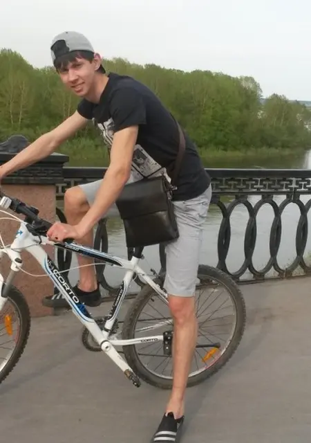 Андрей из Белова, мне 32, познакомлюсь на одну ночь