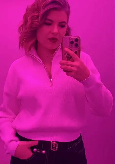 Я Лейсан, 29, из Санкт-Петербурга, ищу знакомство для приятного времяпровождения