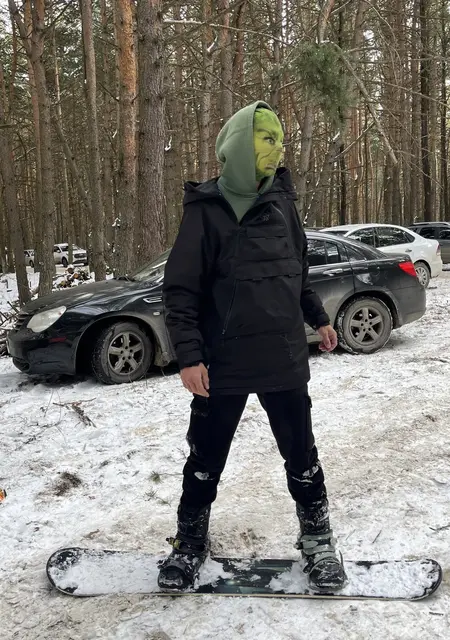 Leo из Санкт-Петербурга, мне 26, познакомлюсь на одну ночь