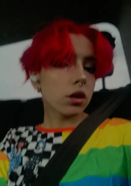 Алина из Казани, мне 20, познакомлюсь для постоянных отношений