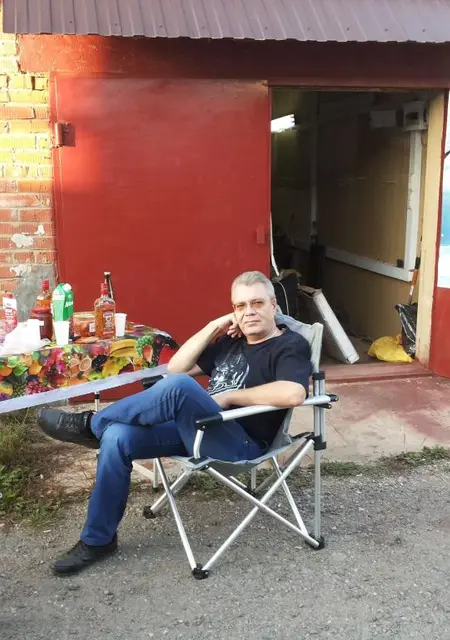 Олег из Подольска, ищу на сайте знакомства на одну ночь