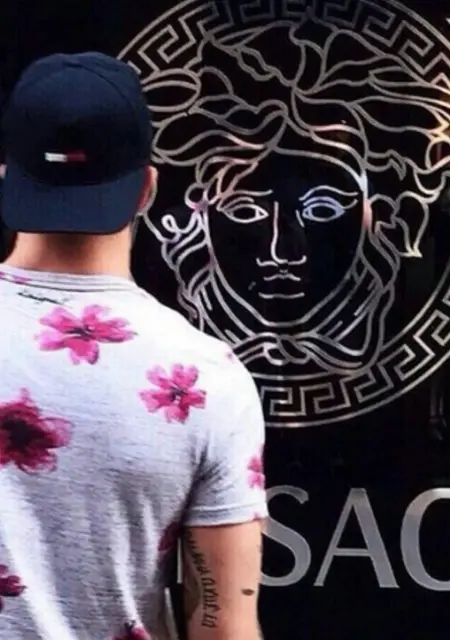 Я Микаэль, 28, знакомлюсь на одну ночь в Армавире