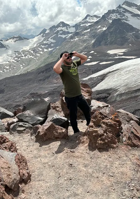 Я Аскер, 35, знакомлюсь без обязательств в Одинцово