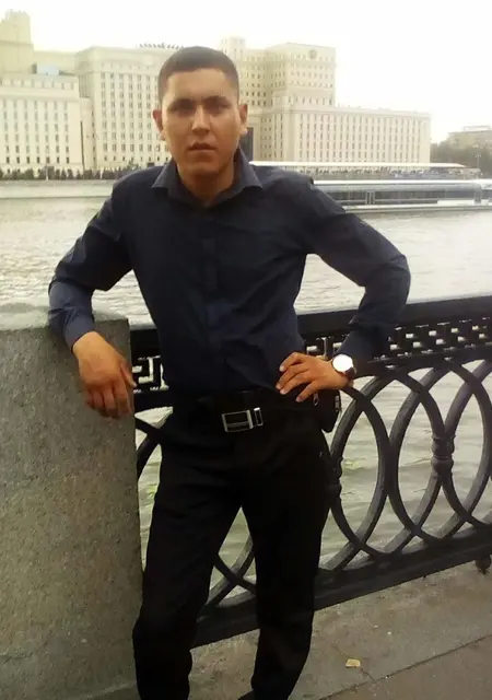 Я Аслиддин, 38, из Наро-Фоминска, ищу знакомство для постоянных отношений