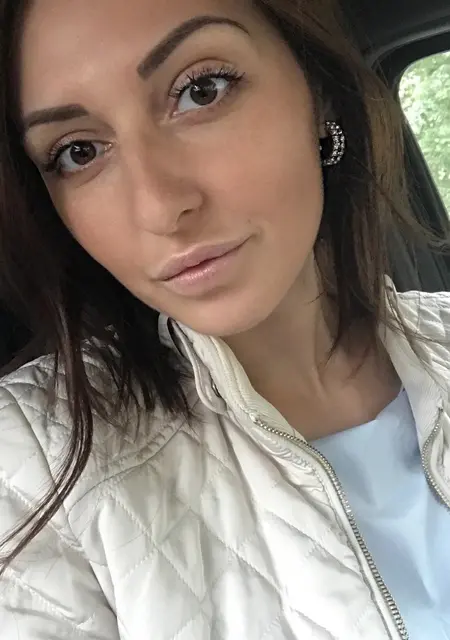 Арина из Костромы, ищу на сайте знакомства на одну ночь