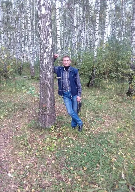 Андрей из Домодедова, мне 58, познакомлюсь без обязательств