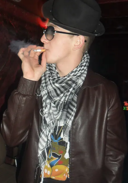 Я Johnny, 34, знакомлюсь на одну ночь в Северодвинске