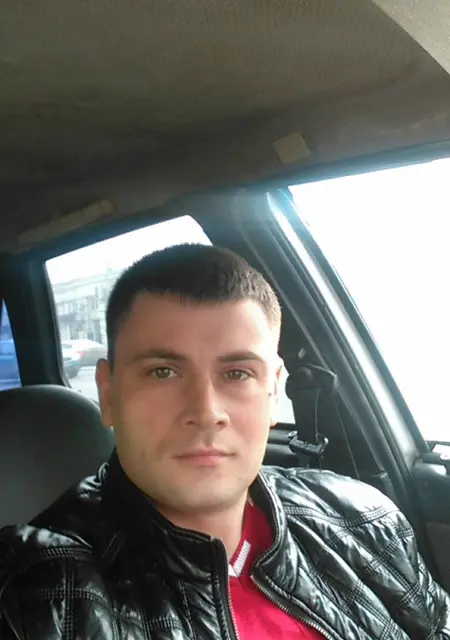 Евгений из Шахт, ищу на сайте знакомства без обязательств