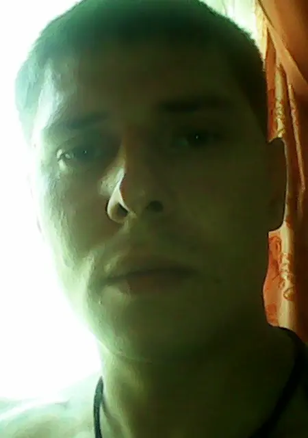 Я Евгений, 38, из Коврова, ищу знакомство для приятного времяпровождения