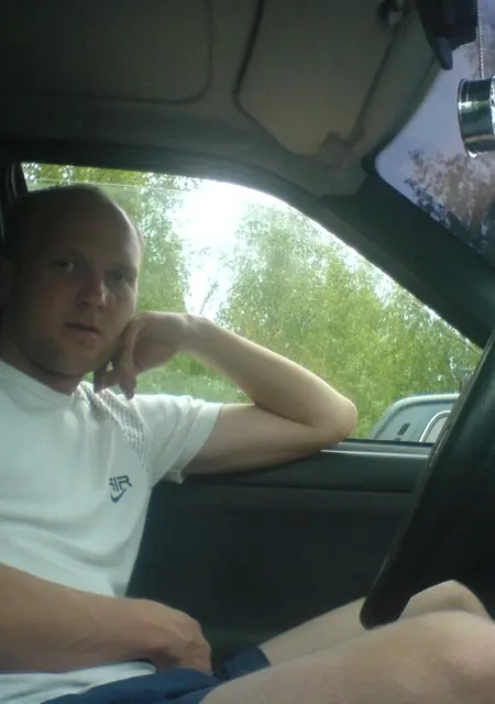 Сергей из Череповца, мне 42, познакомлюсь на одну ночь