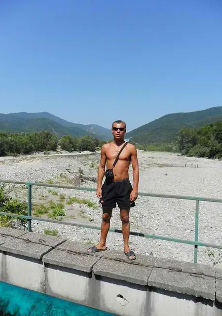 Я Василий, 45, из Мурманска, ищу знакомство для постоянных отношений