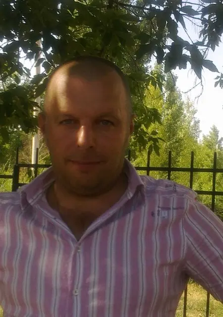 Я Алексей, 50, из Михайловки, ищу знакомства без обязательств