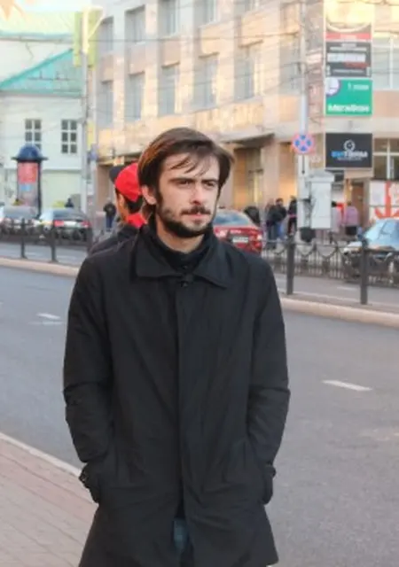 Я Саша, 49, из Кишинёва, ищу знакомство для вирта