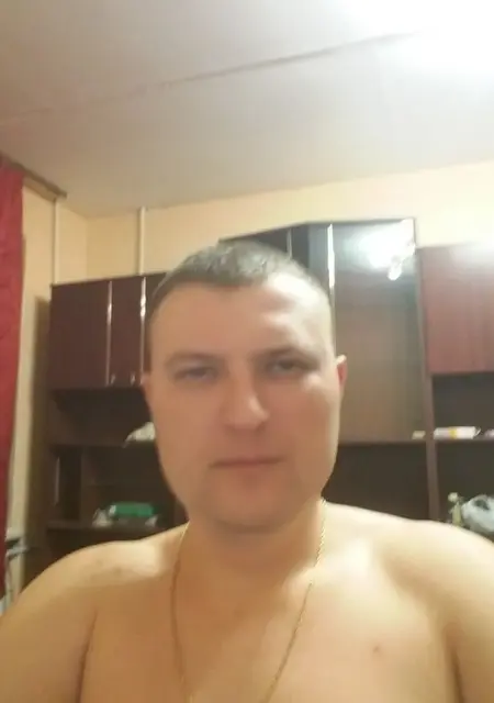 Я Егор, 40, из Коченёво, ищу знакомство для вирта