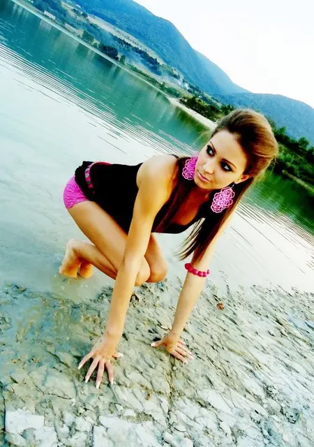 Я Елена, 29, знакомлюсь для вирта в Красноуральске