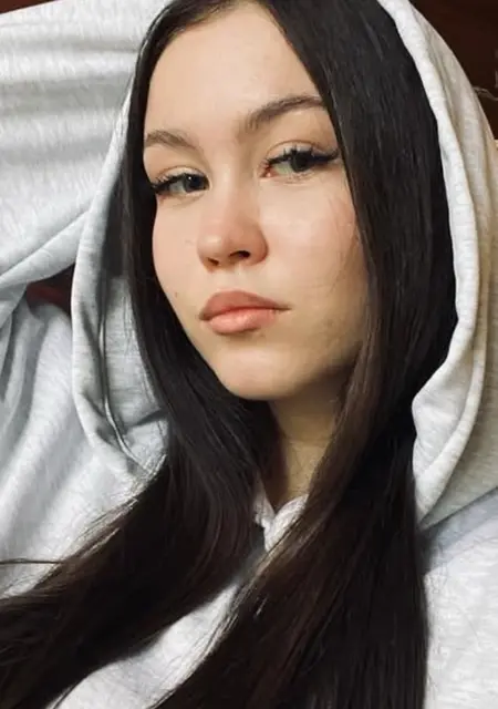 Я Анастасия, 25, знакомлюсь для открытые отношения в Краснодаре