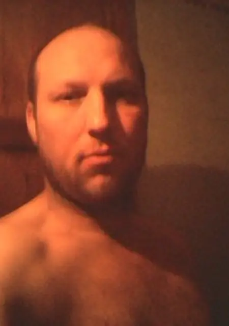 Сергей из Новороссийска, мне 44, познакомлюсь на одну ночь