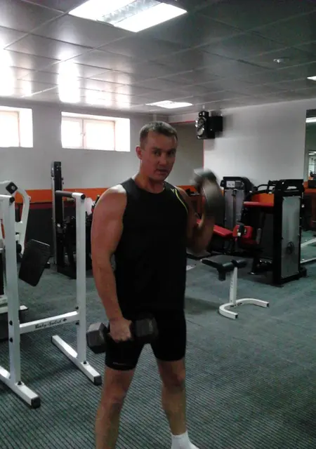 Максим из Томска, мне 50, познакомлюсь для дружбы