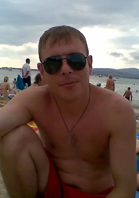 Я Андрей, 43, знакомлюсь без обязательств в Ясном