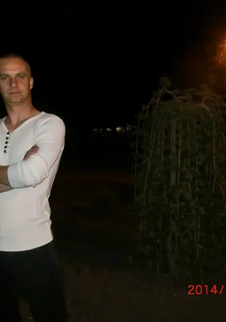 Саша из Золотоноши, мне 36, познакомлюсь на одну ночь