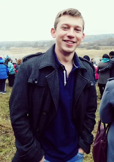 Я Алекс, 31, из Апрелевки, ищу знакомство для постоянных отношений